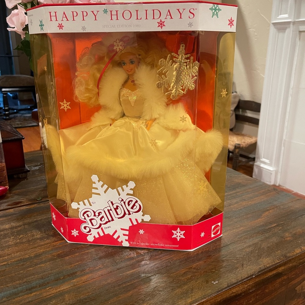 1989 Holiday Barbie